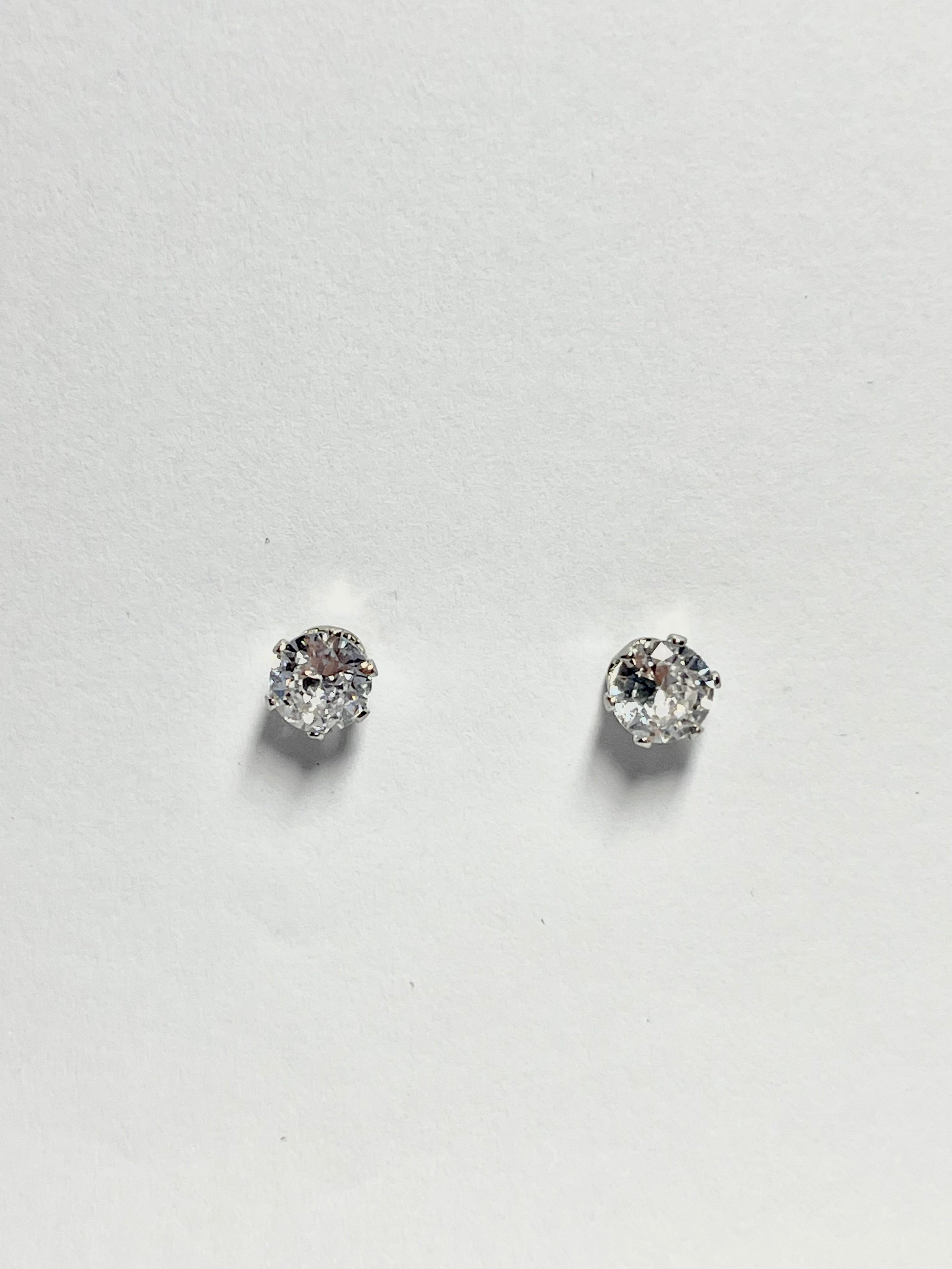 Round Crystal Stud Earrings